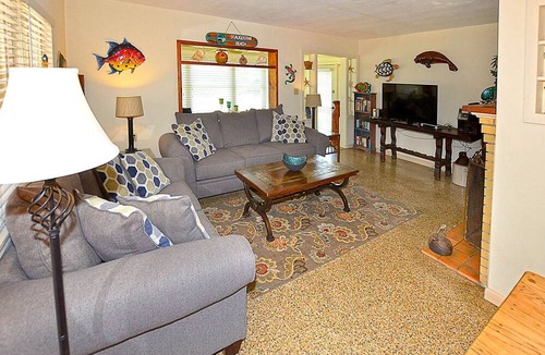 St. Augustine Beach House | Sunburst Cottage Beachside