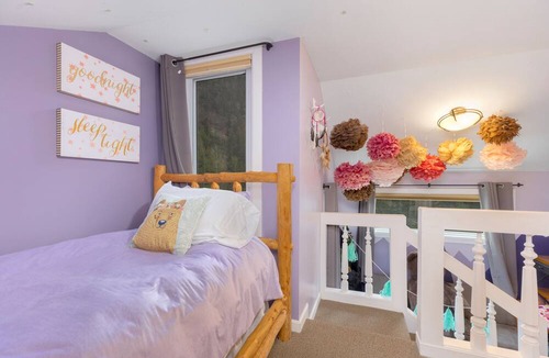 Keystone House | Keystone Ski Resort w/Free Shuttle, Pet Friendly, Private Hot Tub, Pool Access!
