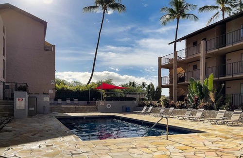 Kihei Condo | Kihei Alii Kai A 302 - HUGE lanai! Kamaole Beach is steps away