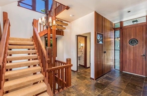 Princeville House | FLASH 15% OFF SALE! Stunning Tri-level Villa - Outdoor Lava Rock Shower w/Lanai