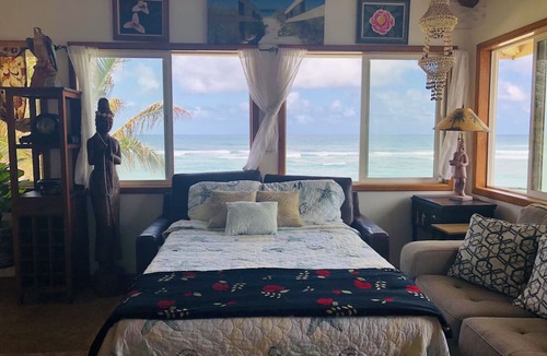 Waialee House | Haleiwa oceanfront inquiry special rate options