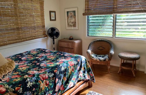 Keaau Apartment | Private Lanai, surrounded by flowers and trees, Near Ocean cliff-side walks
