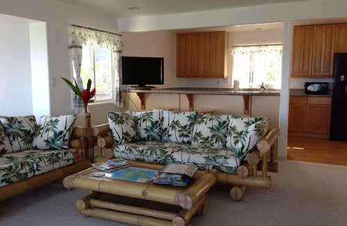 Hauula House | House of the Rising Sun - Hale O Kalahiki - Serene Oceanfront