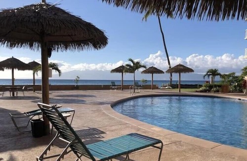 Kahana Condo | Ocean-View Studio at Royal Kahana 405, Lahaina | Peaceful Island Escape