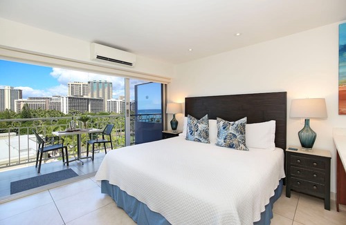 Waikiki Condo | Wow! Ocean View Studio at Waikiki Shore, Just Steps to Waikiki Beach!