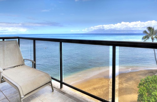 Kahana Condo | Special $285 8/9-8/21 Book Now Oceanfront Renovated Corner Unit SK353Sullivan