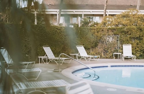 Wailua Hotel | Family and Friends Vacation! Spacious Pool View Suite + Living Area and Kitchen