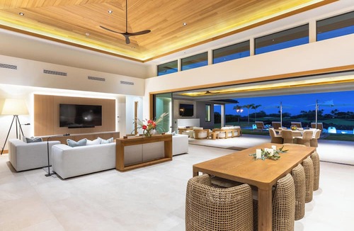 Waikoloa House | Luxury 5BR One Ocean Estate OE12 at Mauna Lani – Lanai, Great Room & Pool