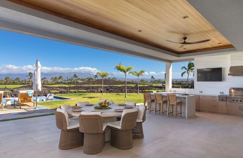 Waikoloa House | Luxury 5BR One Ocean Estate OE12 at Mauna Lani – Lanai, Great Room & Pool