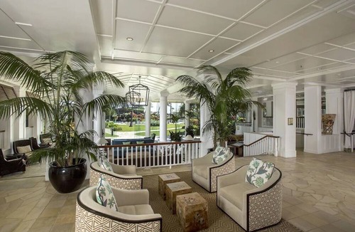 Hanamaulu Hotel | 2 Comfortable Rooms w/Garden View! Close to Lydgate State Beach Park! Pool!