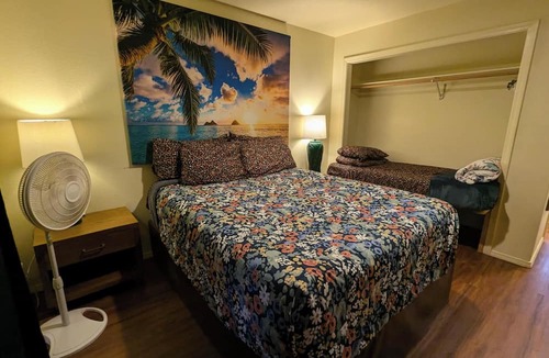 Volcano Villa | 3 Rooms with shared spa and wifi - Group Wing Right