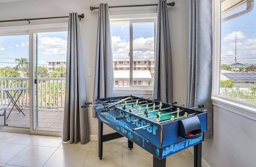 Ewa Apartment | Ewa Beach Apartment ~ 1 Mi to Puʻuloa Beach Park!