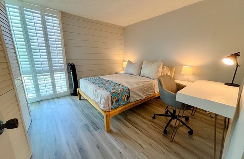 Foster Village Condo | Chic Salt Lake 2-Bedroom at Fairway Gardens | Pool