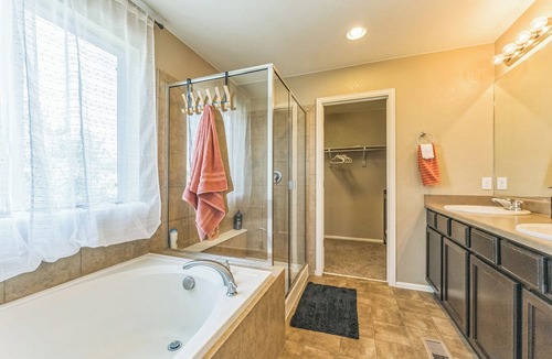 Brighton House | Spacious Home for Families + Near Denver