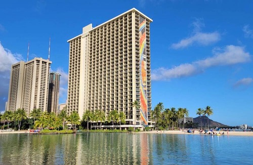 Waikiki Resort | Escape to Paradise at Lagoon Tower by Hilton Grand Vacations – Studio Retreat!