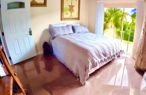 Hakalau House | Escape to Paradise at the Hawaii Wellness Retreat /Waterfall Estate in Hakalau