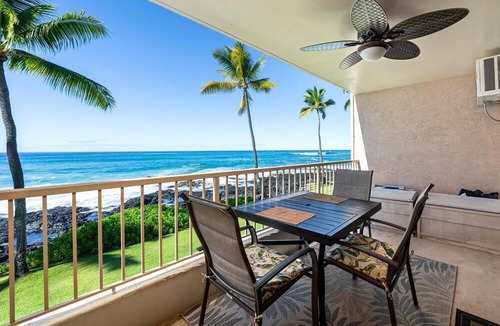 Historic Kailua Village Resort | Raintree Kona Reef, Hawaii Timeshare Rental