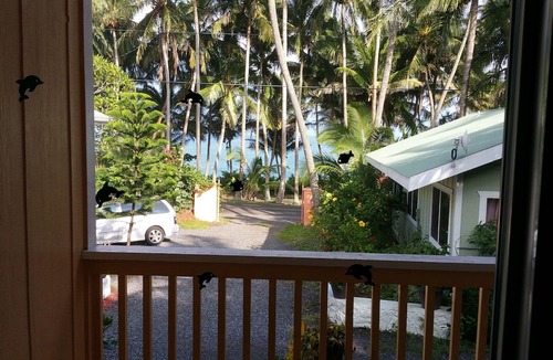 Kehena Beach Estates Cottage | Oceanfront cottage w/AC @ Kehena Beach, Hawaii