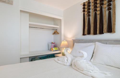 McCully - Moiliili Bed & Breakfast | 2B1B Waikiki Washer & Dryer Free Parking