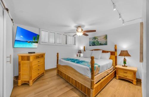 Honokowai House | SUMMER SALE! Ocean view 2BR condo in West Maui, perfect for groups of 6- PK L106