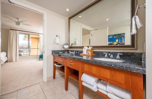 Honokowai Apartment | Honua Kai Villas Ocean View 8 BR Sleeps 24 Great for Families Complimentary Car with 6 Nights HKK ML-1313 by KBM