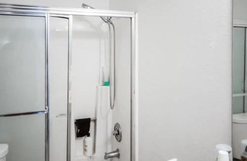 Central Escondido Apartment | Escondido Urban Stay - Stylish 2BR Apartment