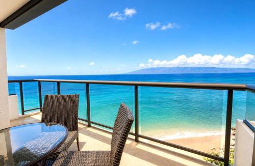 Kahana Apartment | Sands Of Kahana Oceanfront 3-Bedroom Penthouse Car Included with 6 nights SOK-381 by KBM