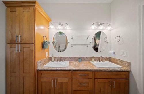 Keaau House | HAWAII PARADISE 3Bd2a Home w Pool and FirePit near Ocean
