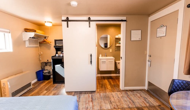 Woodland Motel in Salida