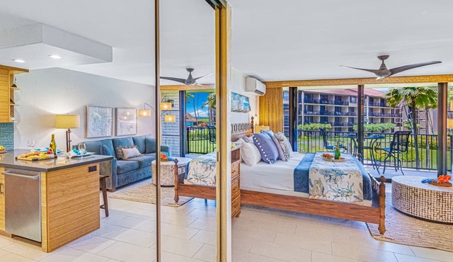 Papakea Oceanview Studio 0 Bedroom Condo by RedAwning in Lahaina