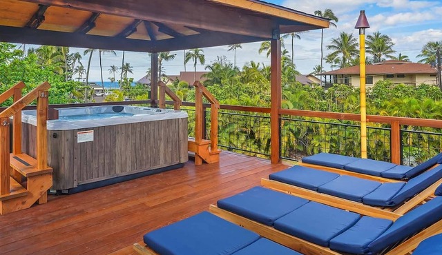 Tropical Bamboo Hideaway By Parrish Kauai - walk to beach & privacy! in Hanalei