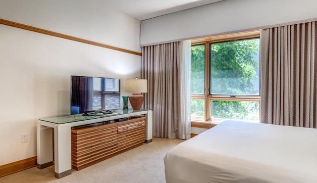 K B M Resorts: Luna At Montage Kapalua Bay, Luxury, Ocean View, 3 Bedrooms, L'occitane Amenities, Beach Gear, 2900 Sq/ft, Includes Rental Car!