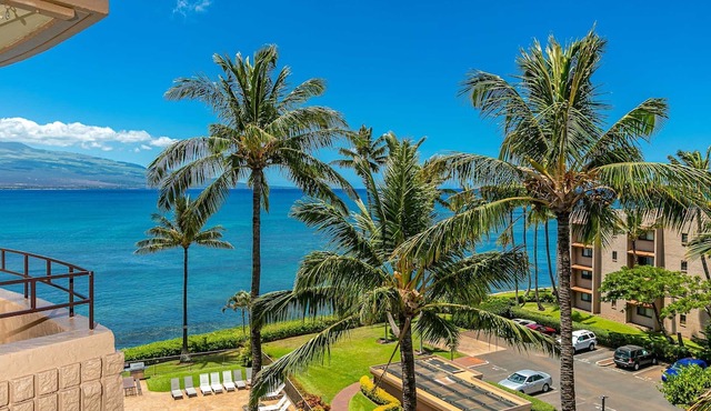 Island Sands by Coldwell Banker Island Vacations in Wailuku