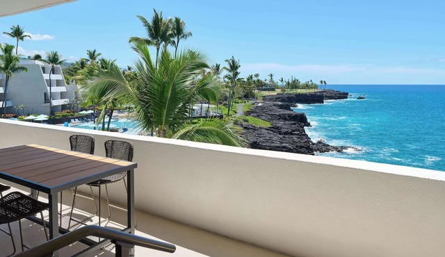 OUTRIGGER Kona Resort & Spa