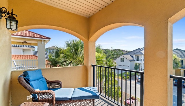 La Valencia Villa By Panhandle Getaways in Panama City Beach