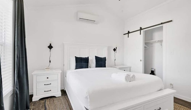 Byrd 4 Tiny Stay Getaway in Owens Cross Roads