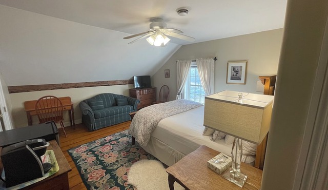 Dodds Brick House Bed & Breakfast in North Hero