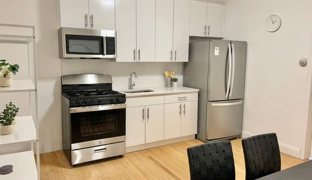 231- 2B|1B Easy Commute to NYC in Hoboken