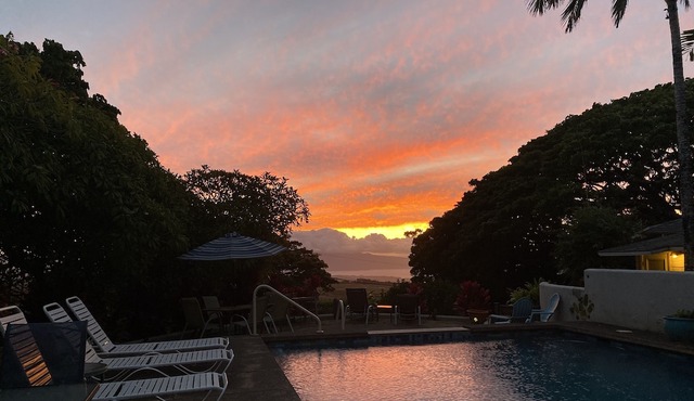 Historic Upcountry Maui House With Pool, 4 Bedrooms, Sleeps 10 in Makawao