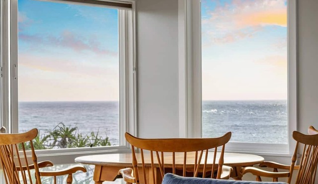 Oceanfront Hana Bay Beach Cottage. 5-Minute Walk to Hana town & beaches! in Hana