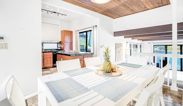 Perfect Private Kalapaki Beach Cliffside Getaway!