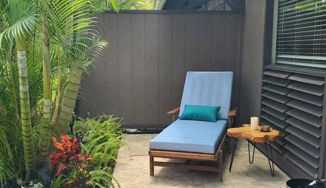#71 Hidden Tiki Ohana at Punalu`u Black Sand Beach in Pahala