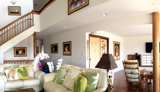Reservations resumed Quiet hilltop location overlooking Hilo Bay. in Hilo