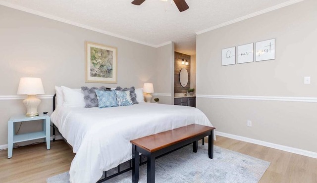 Comfort Stay | 2BR 2BA | Private Patio | Near RAFB in Warner Robins