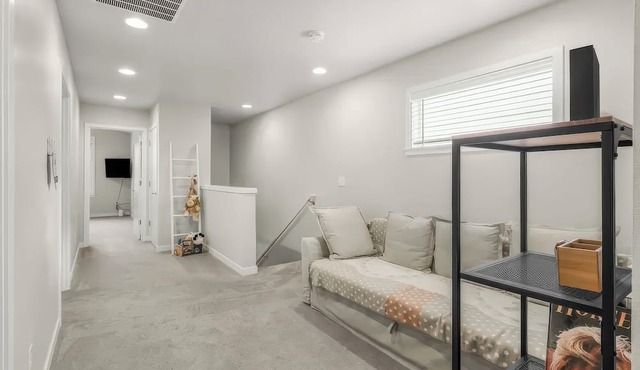 Tranquil Townhome in Prime Location in Vancouver