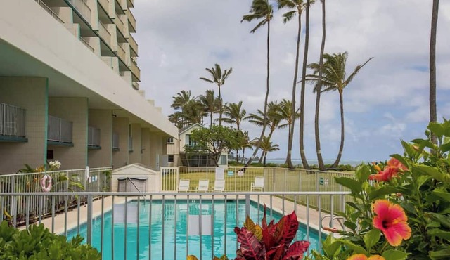 Island Life Retreat-Ocean Front-Beach Access