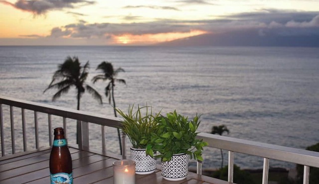 Spacious Studio/Spectacular Ocean View/Pool/Gym in Lahaina
