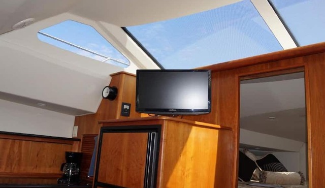 Your Floating Suite in Boston Harbor in Boston