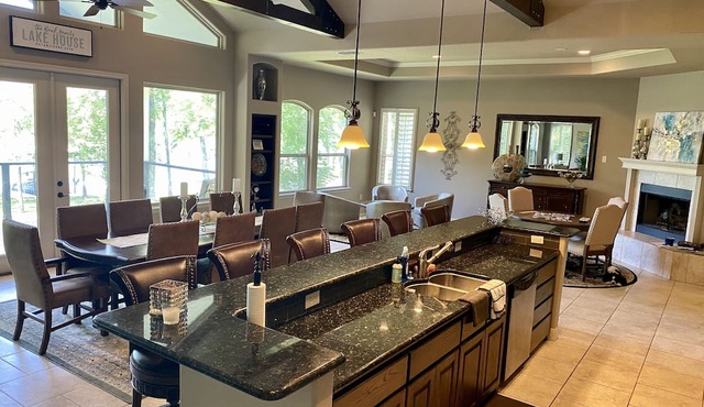 Lake Placid Family Getaway in Seguin, Texas in Seguin