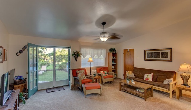 One Acre of Tropical Paradise on the Big Island in Keaau